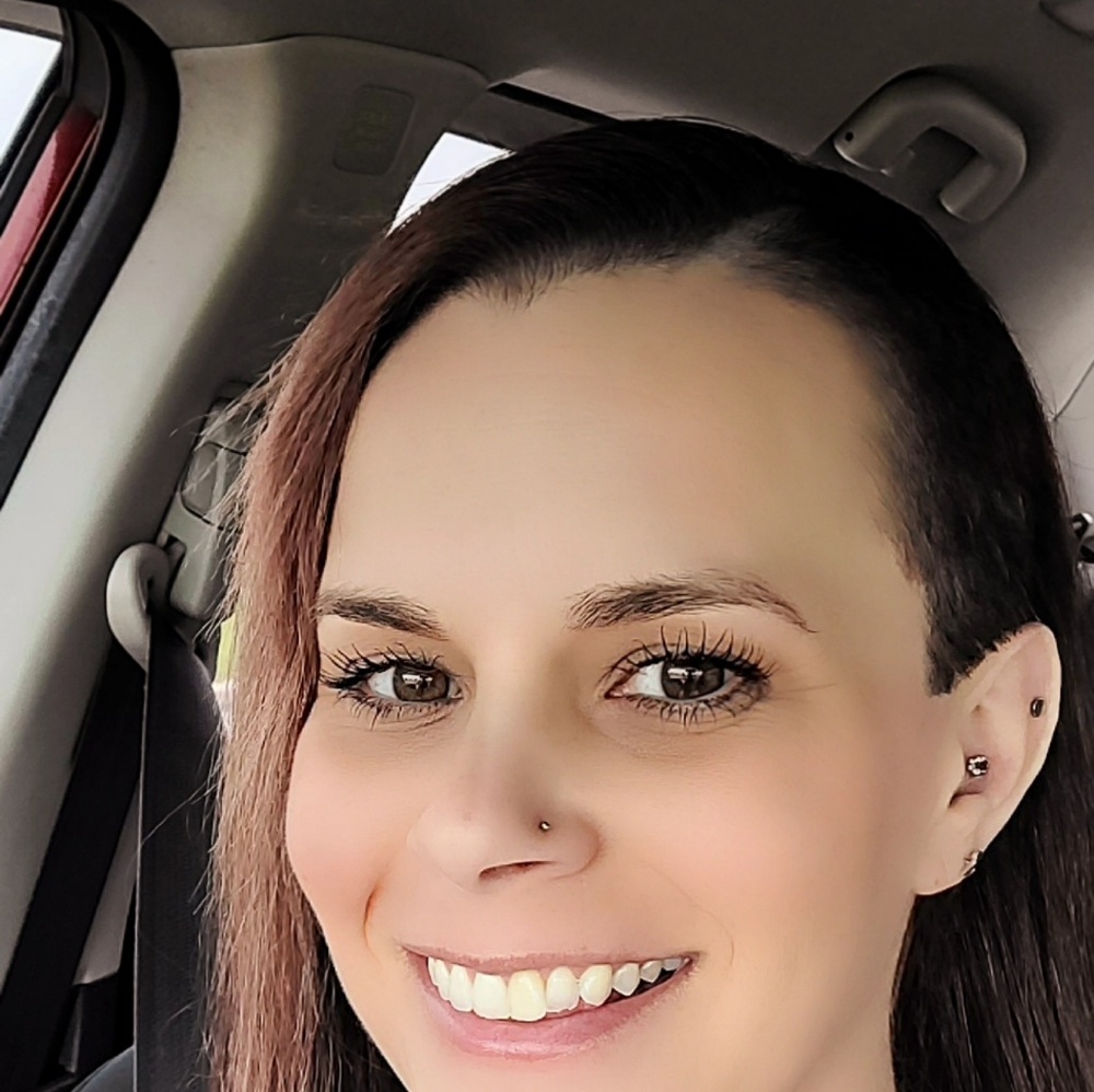 Meet your Posher, Kristin